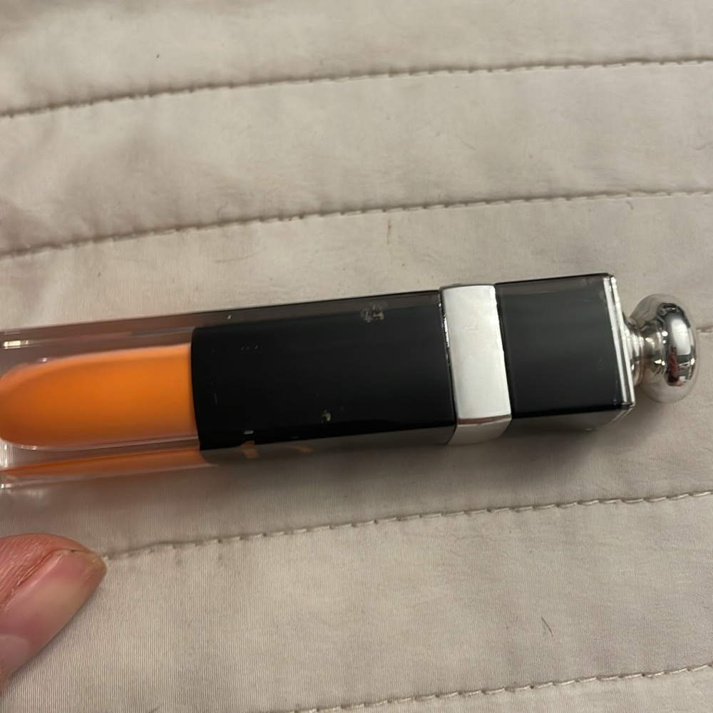 This is a open box pallet dior lip stain gloss 8d01 full has not been used - Picture 2 of 6